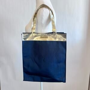 OSCAR DE LA RENTA NAVY BLUE AND SILVER FASHION NYLON TOTE BAG PURSE